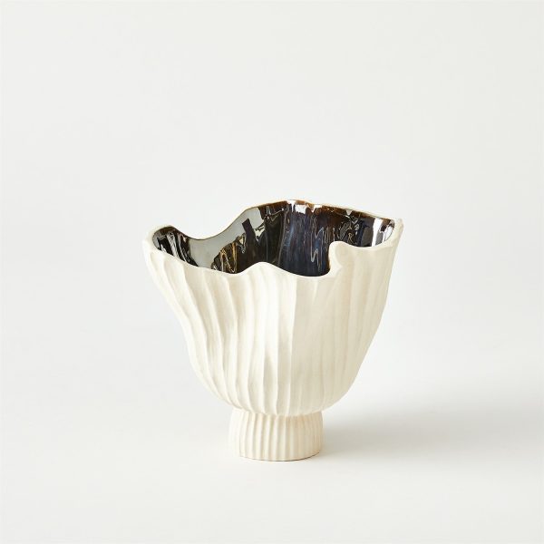 GLOBAL VIEWS | Folha Footed Bowl in Off-White &Metallic | Sm